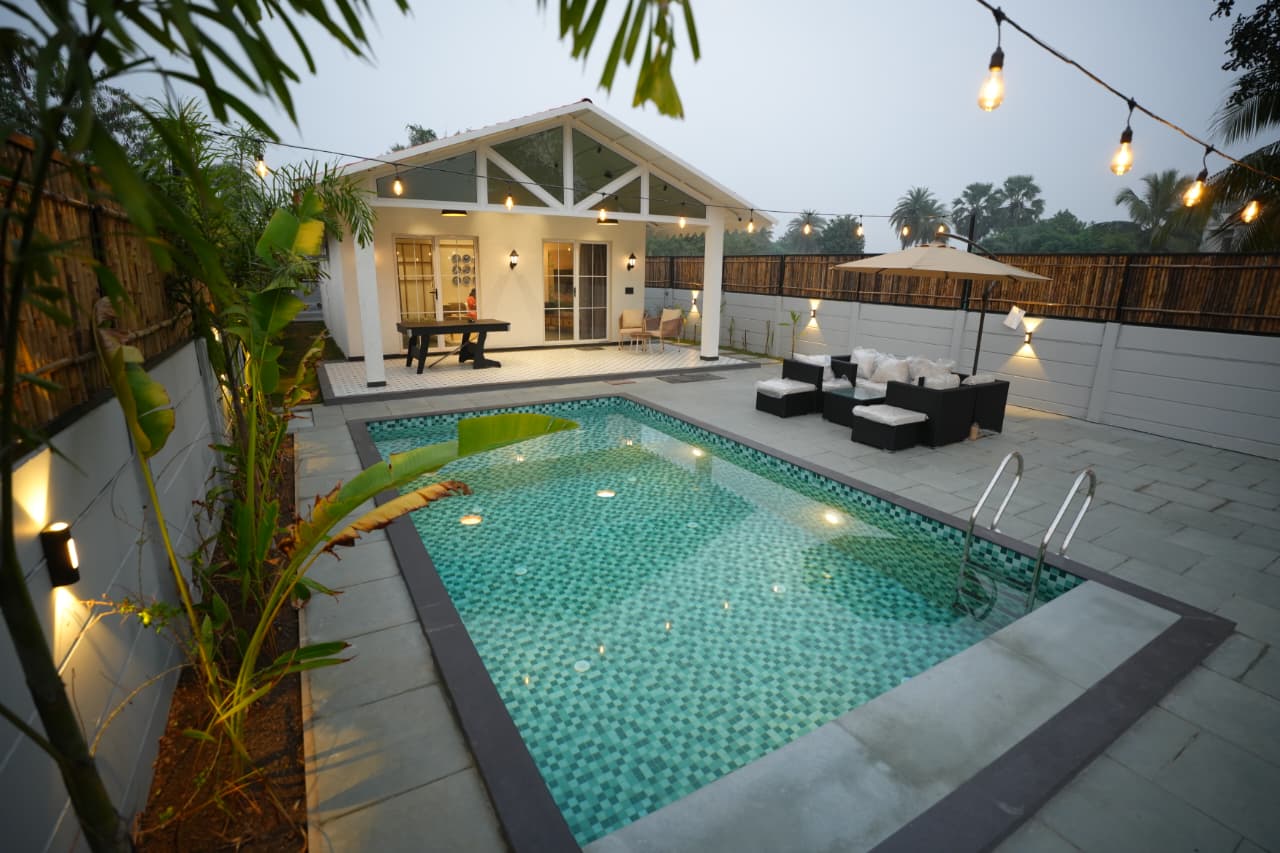 Aura Villa — Elegant Luxury Stay